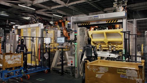 地表最强人形机器人 数字技术赋能的全能助手